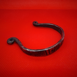Bracelet en Fer Forgé "Hariar"